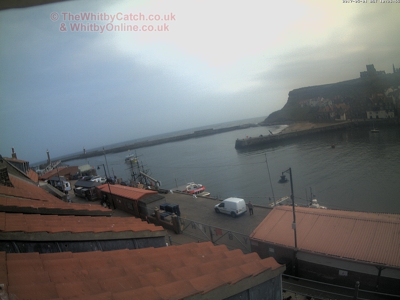 Whitby Mon 1st May 2017 10:27.