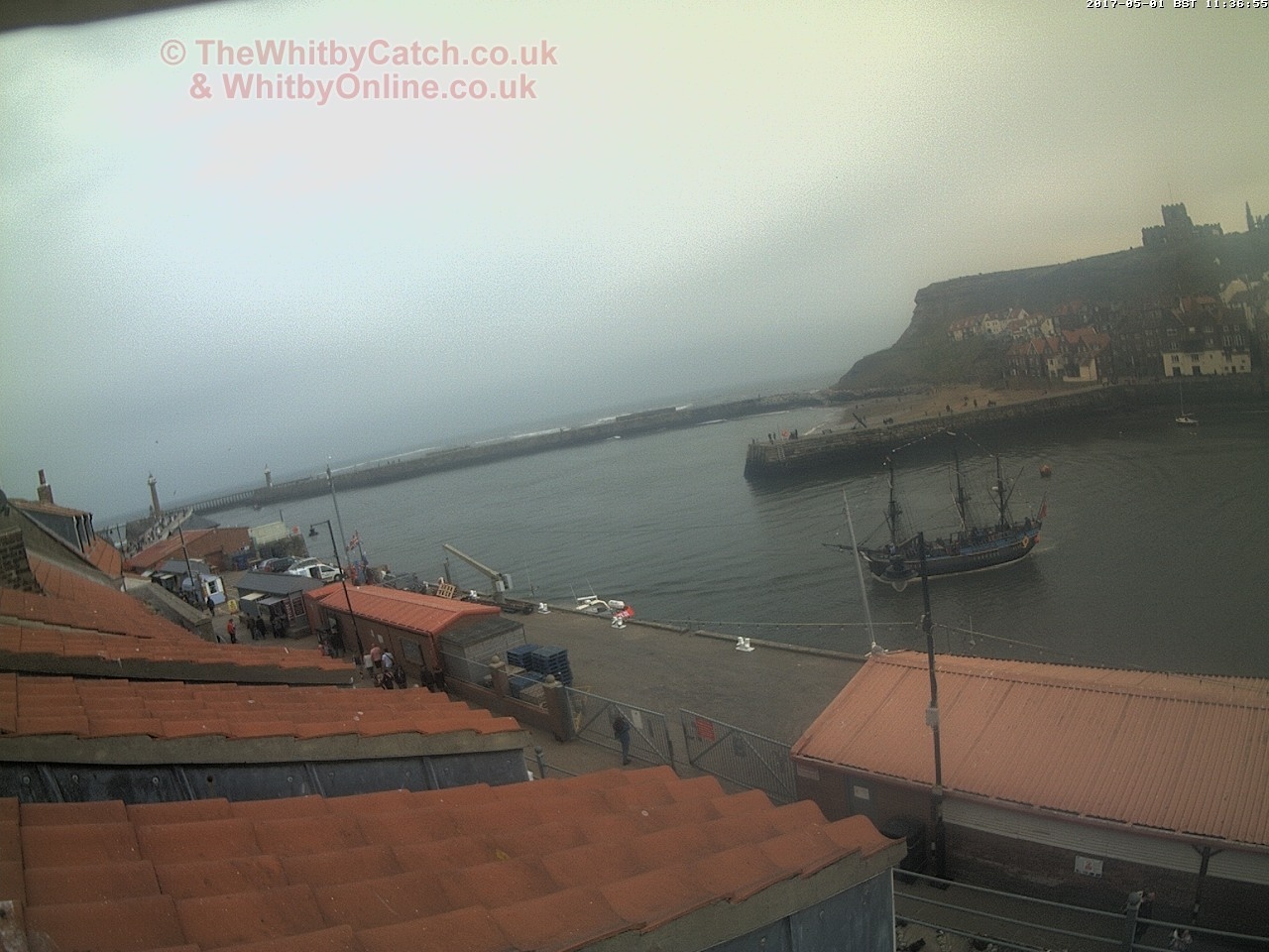 Whitby Mon 1st May 2017 11:37.
