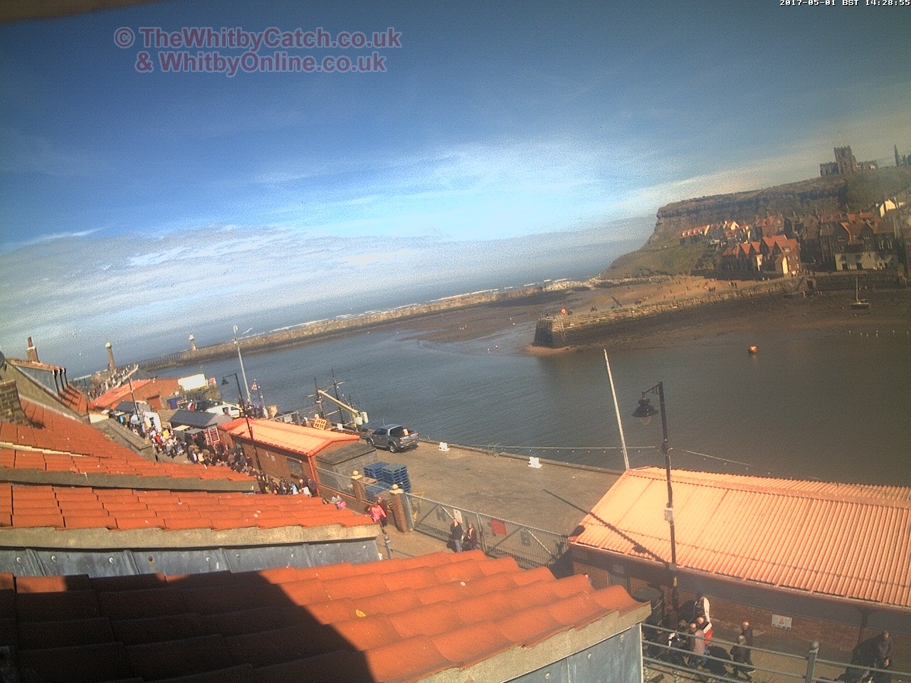 Whitby Mon 1st May 2017 14:29.