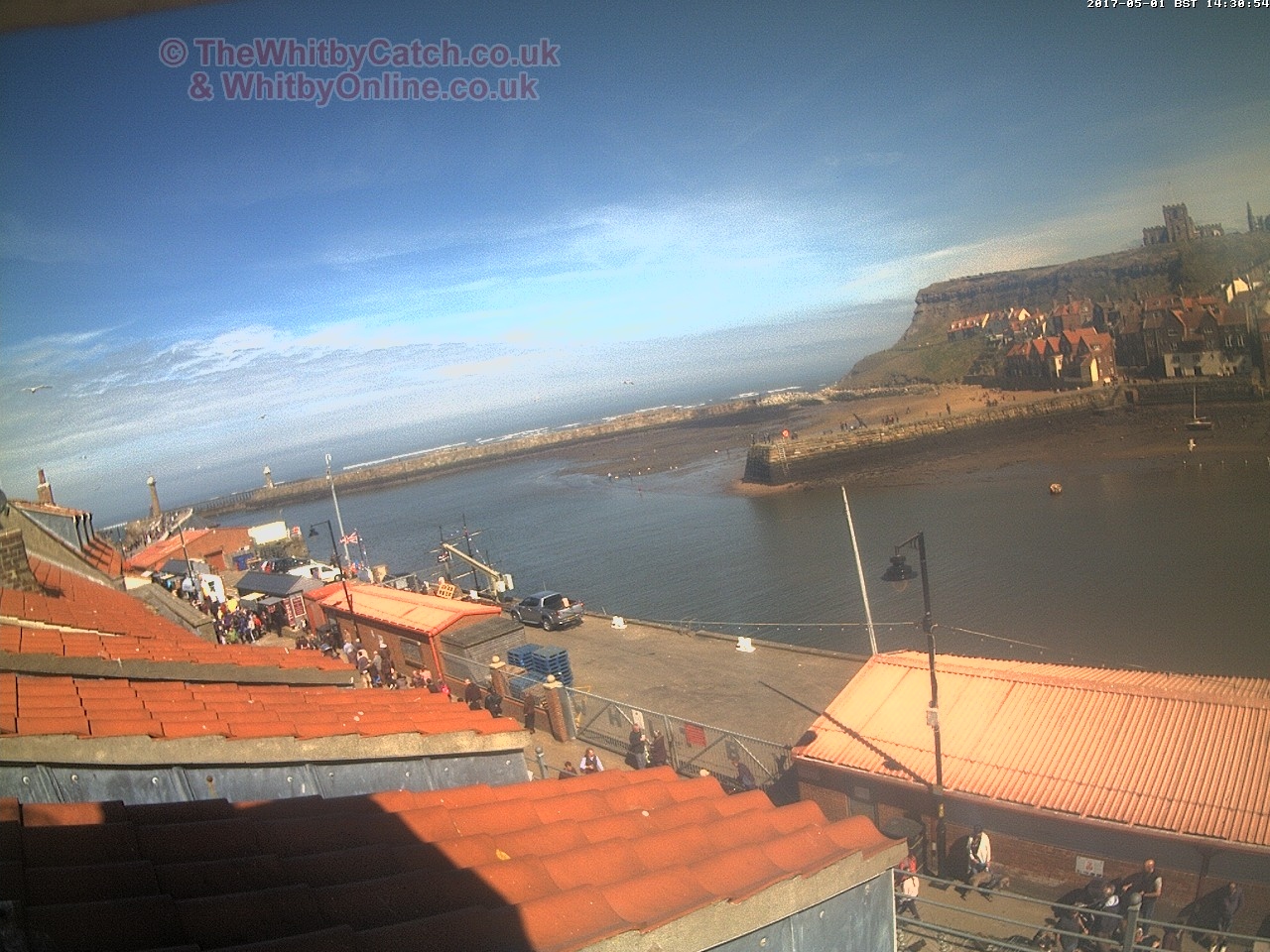 Whitby Mon 1st May 2017 14:31.
