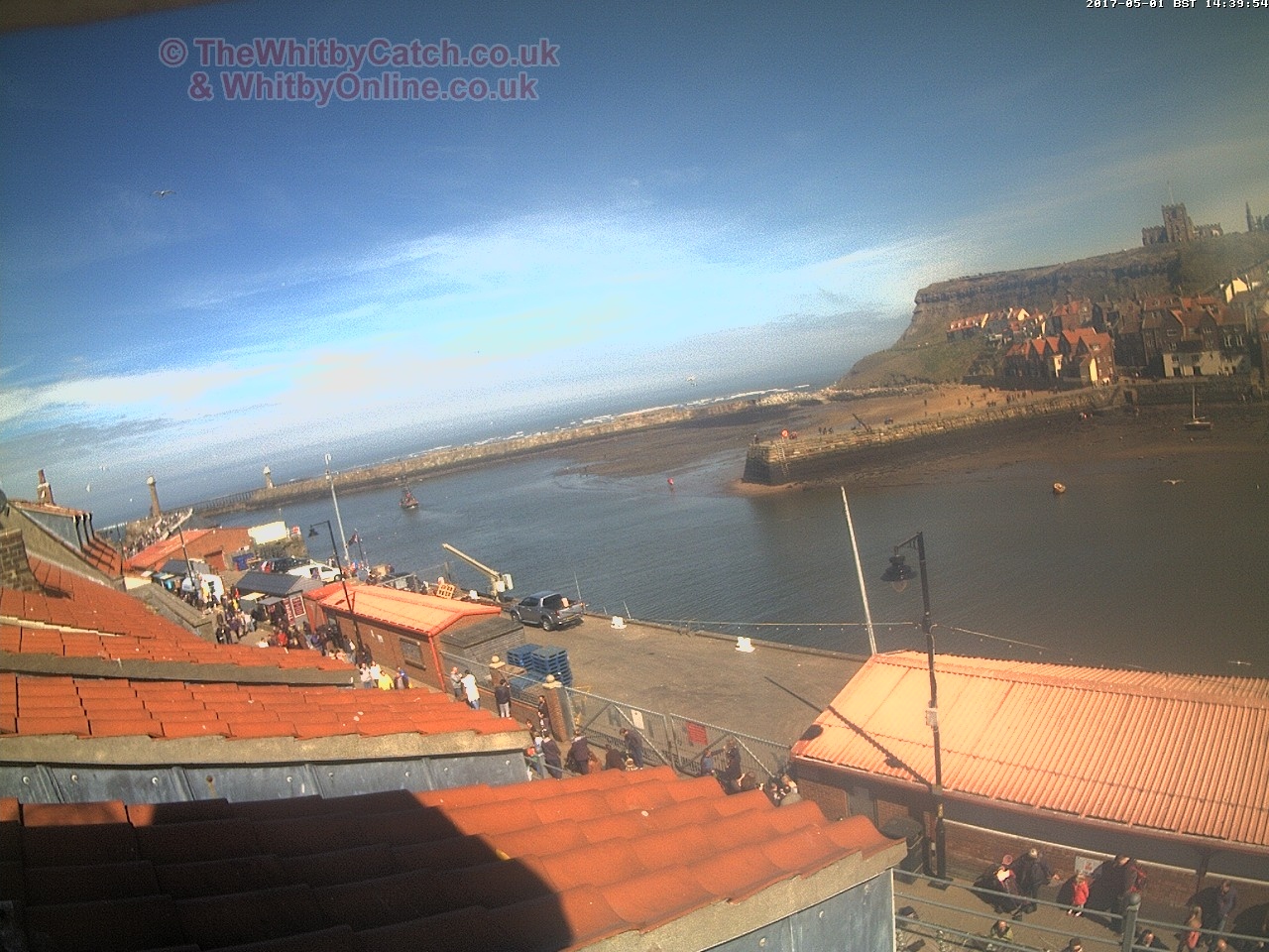 Whitby Mon 1st May 2017 14:40.