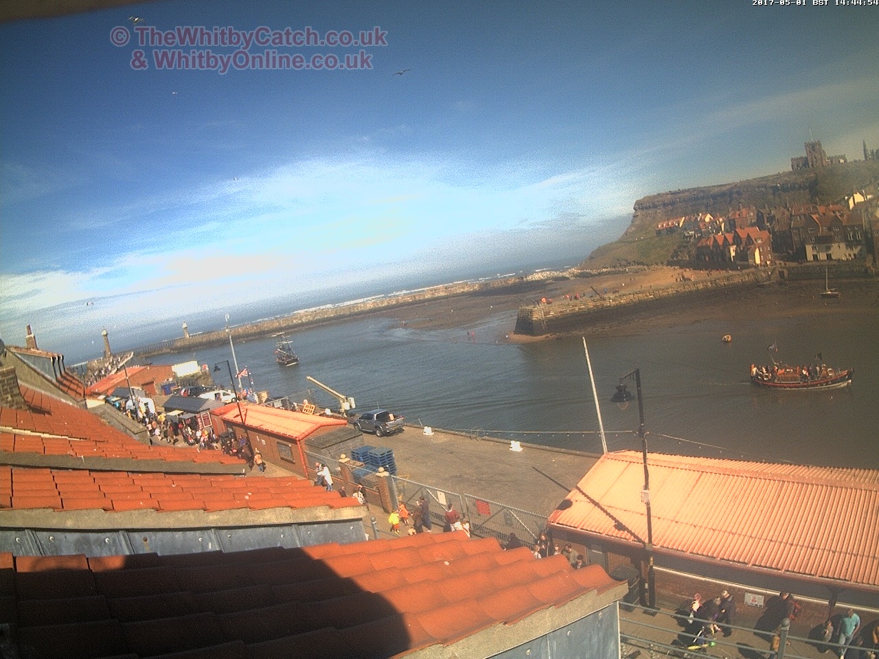Whitby Mon 1st May 2017 14:45.