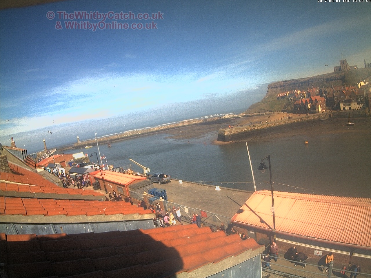 Whitby Mon 1st May 2017 14:54.