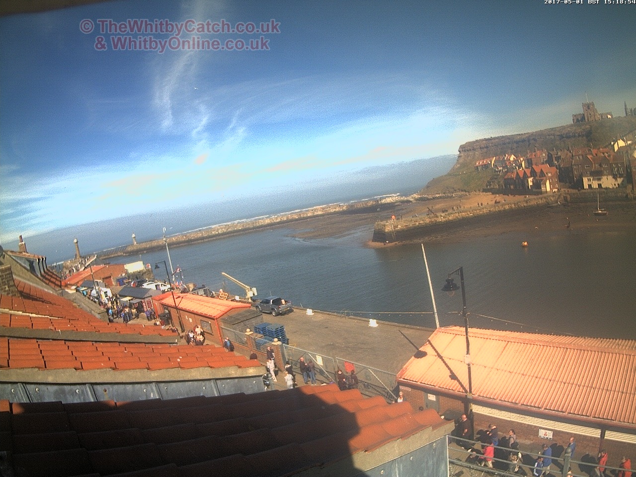 Whitby Mon 1st May 2017 15:19.