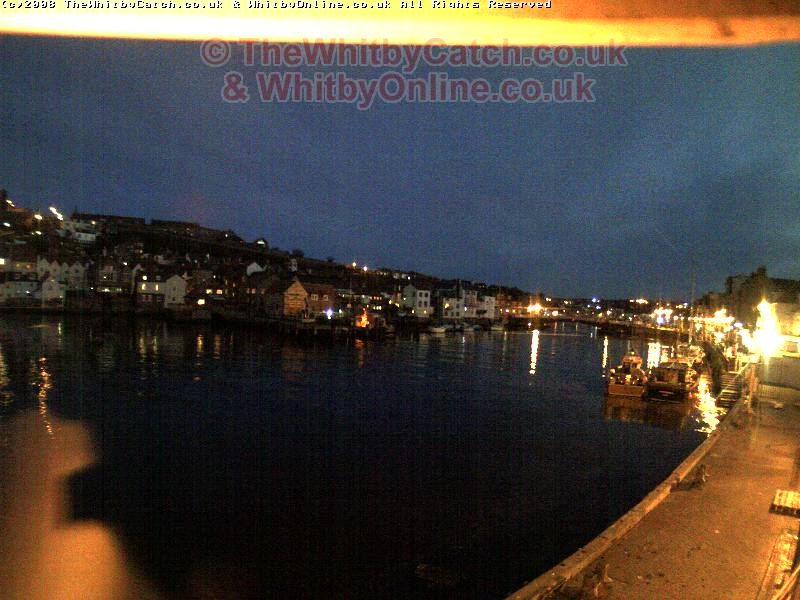 Whitby Mon 2nd November 2009 17:02.