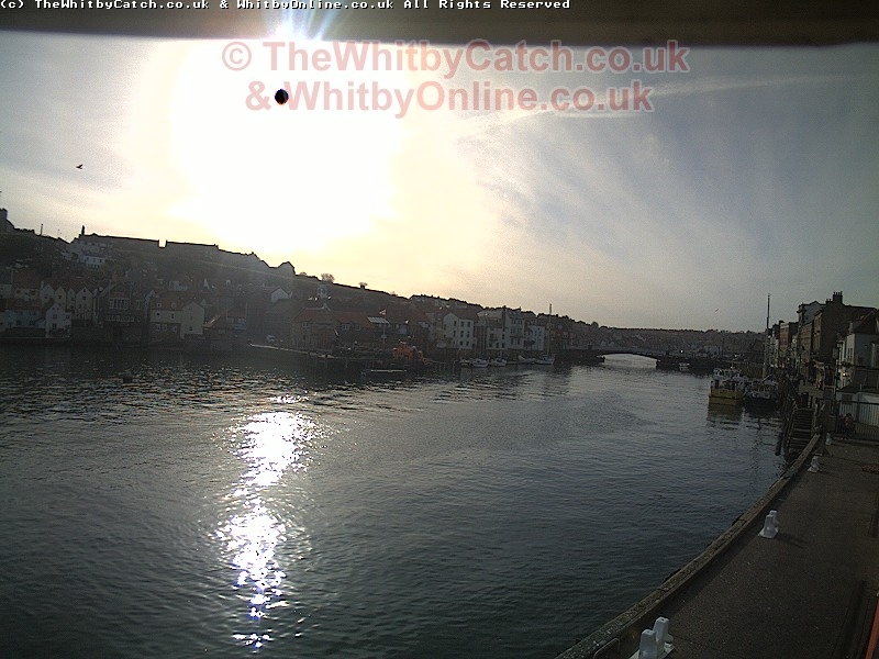 Whitby Sun 10th April 2011 09:06.