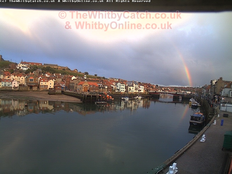 Whitby Mon 30th May 2011 20:24.