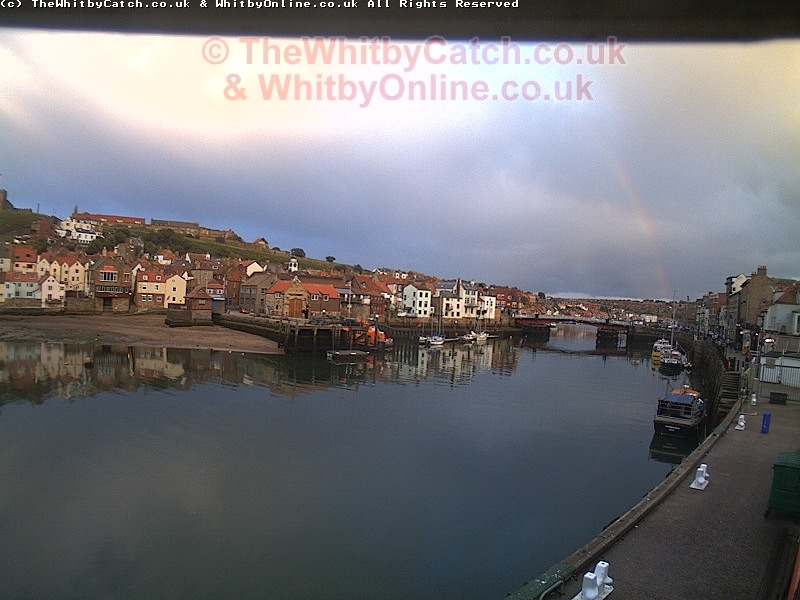 Whitby Mon 30th May 2011 20:28.