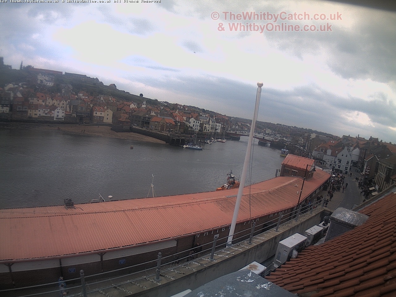 Whitby Sat 29th April 2017 15:25.