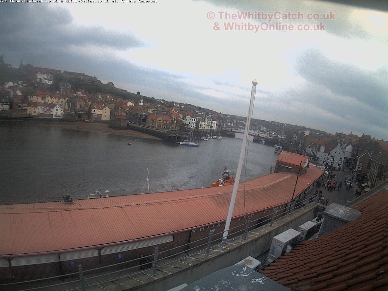 Whitby Sat 29th April 2017 15:36.