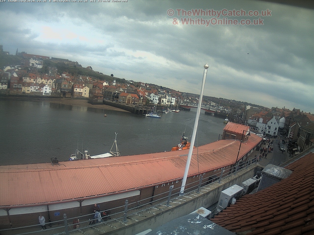 Whitby Sat 29th April 2017 15:45.