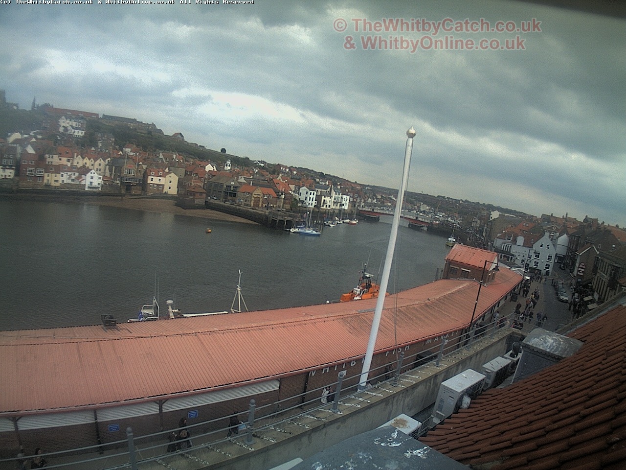 Whitby Sat 29th April 2017 15:46.