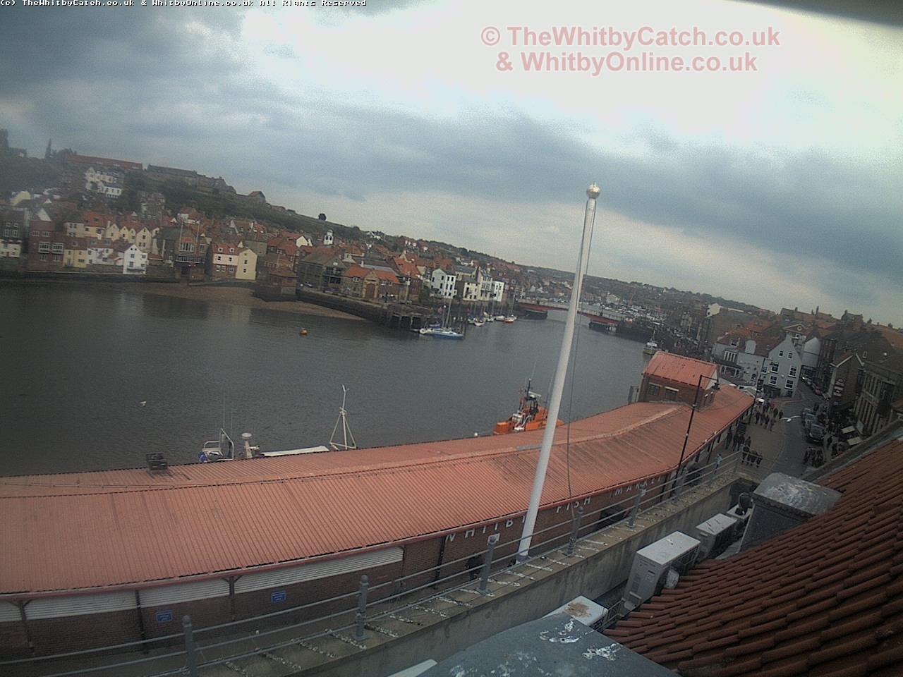 Whitby Sat 29th April 2017 15:53.