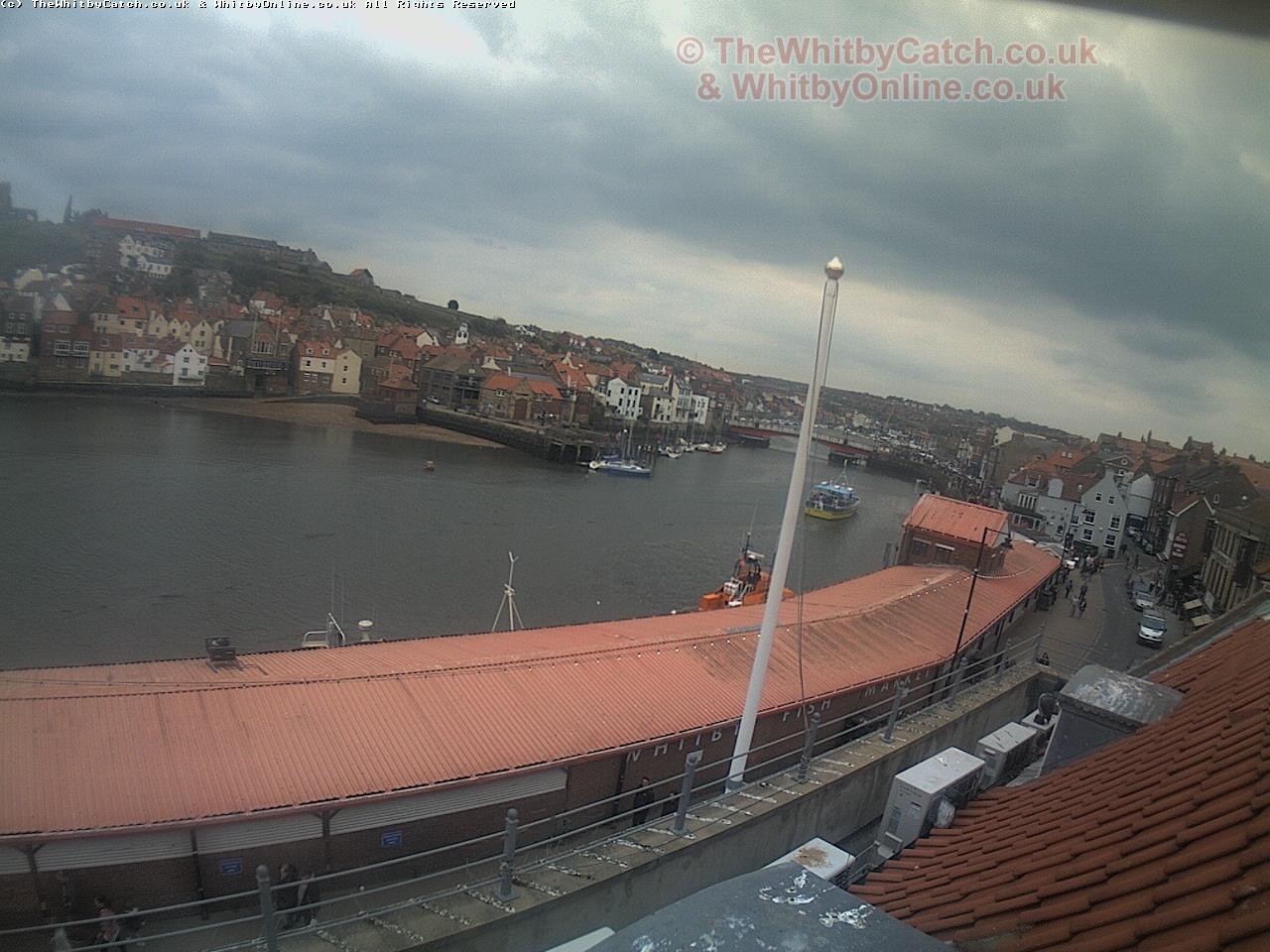 Whitby Sat 29th April 2017 15:57.