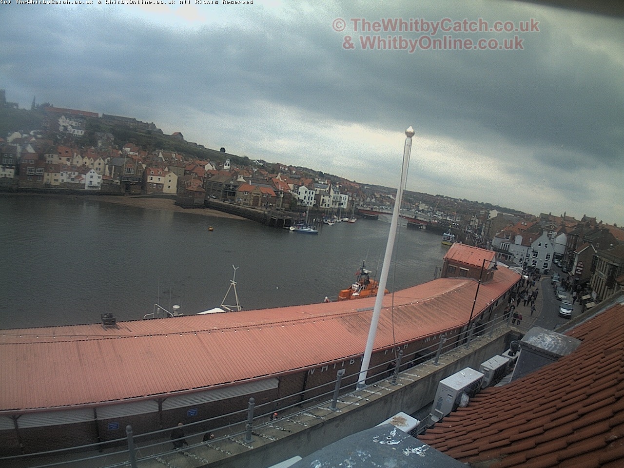 Whitby Sat 29th April 2017 15:58.