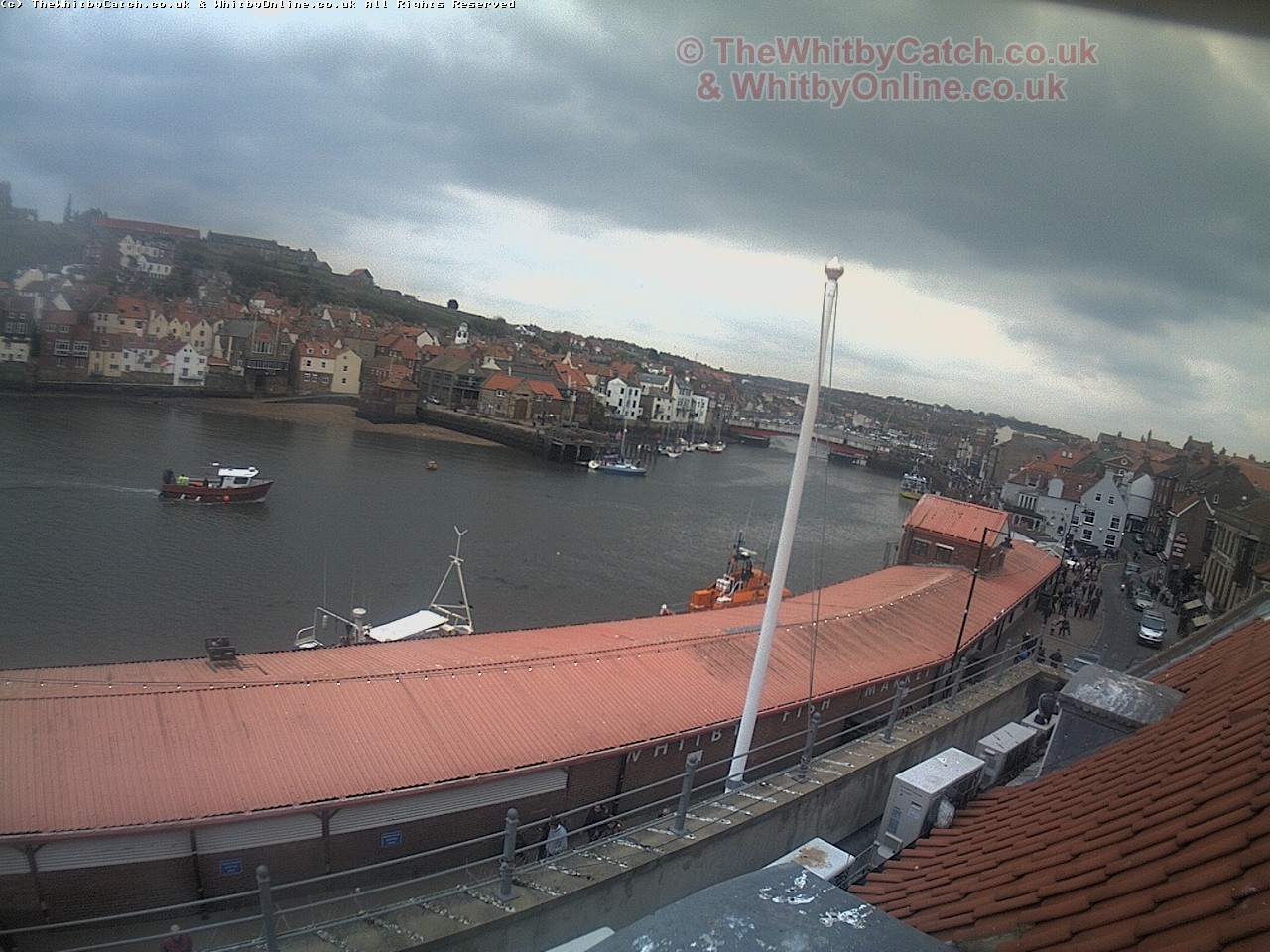 Whitby Sat 29th April 2017 15:59.