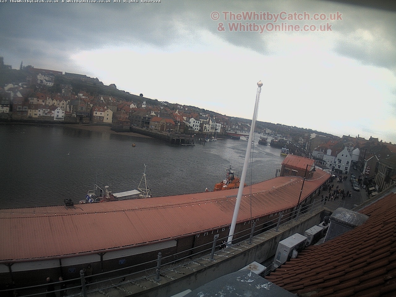 Whitby Sat 29th April 2017 16:04.