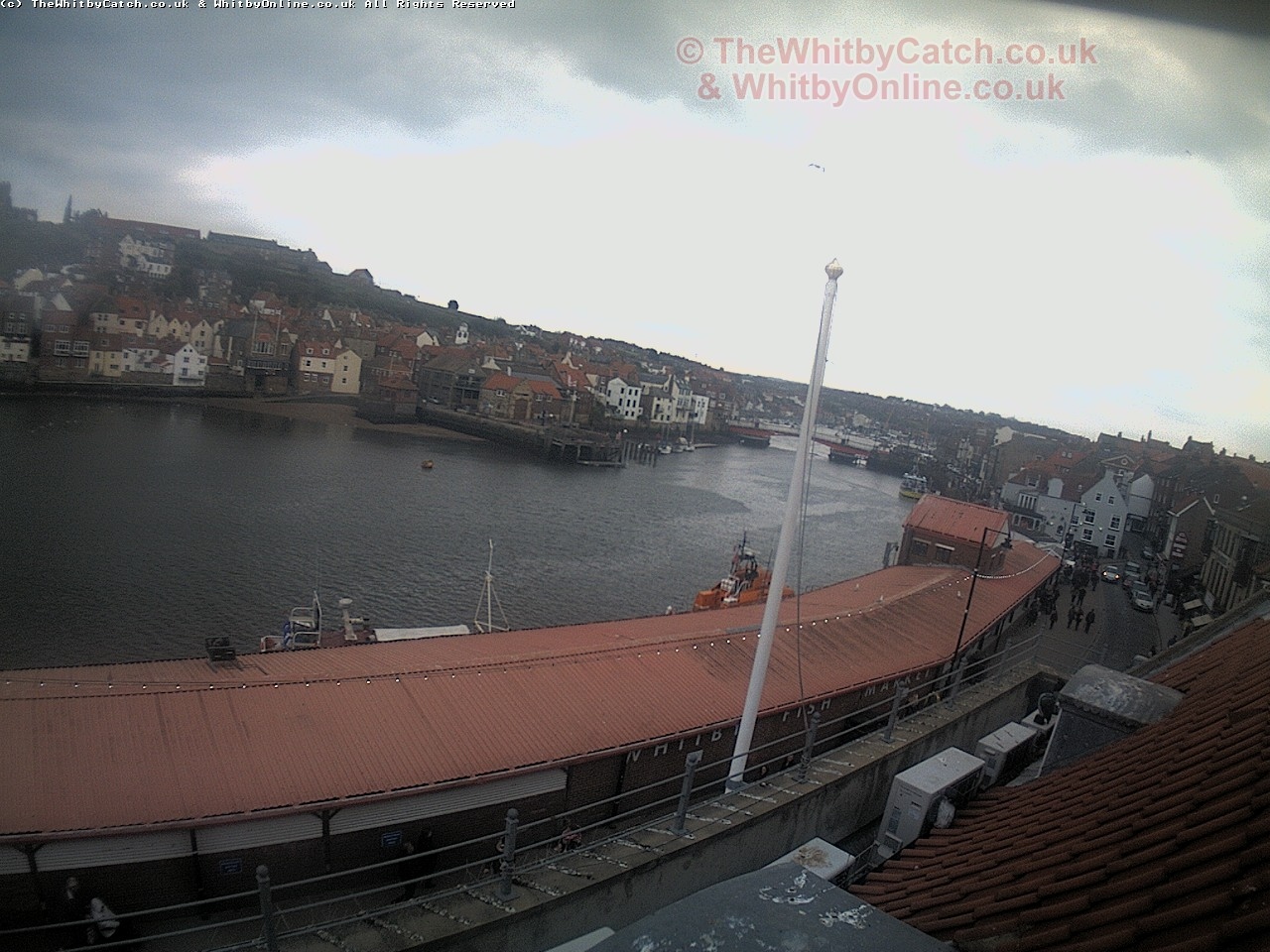 Whitby Sat 29th April 2017 16:05.