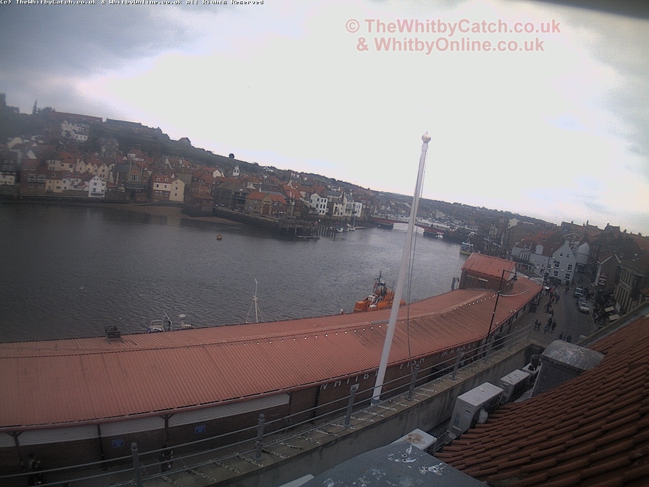 Whitby Sat 29th April 2017 16:07.