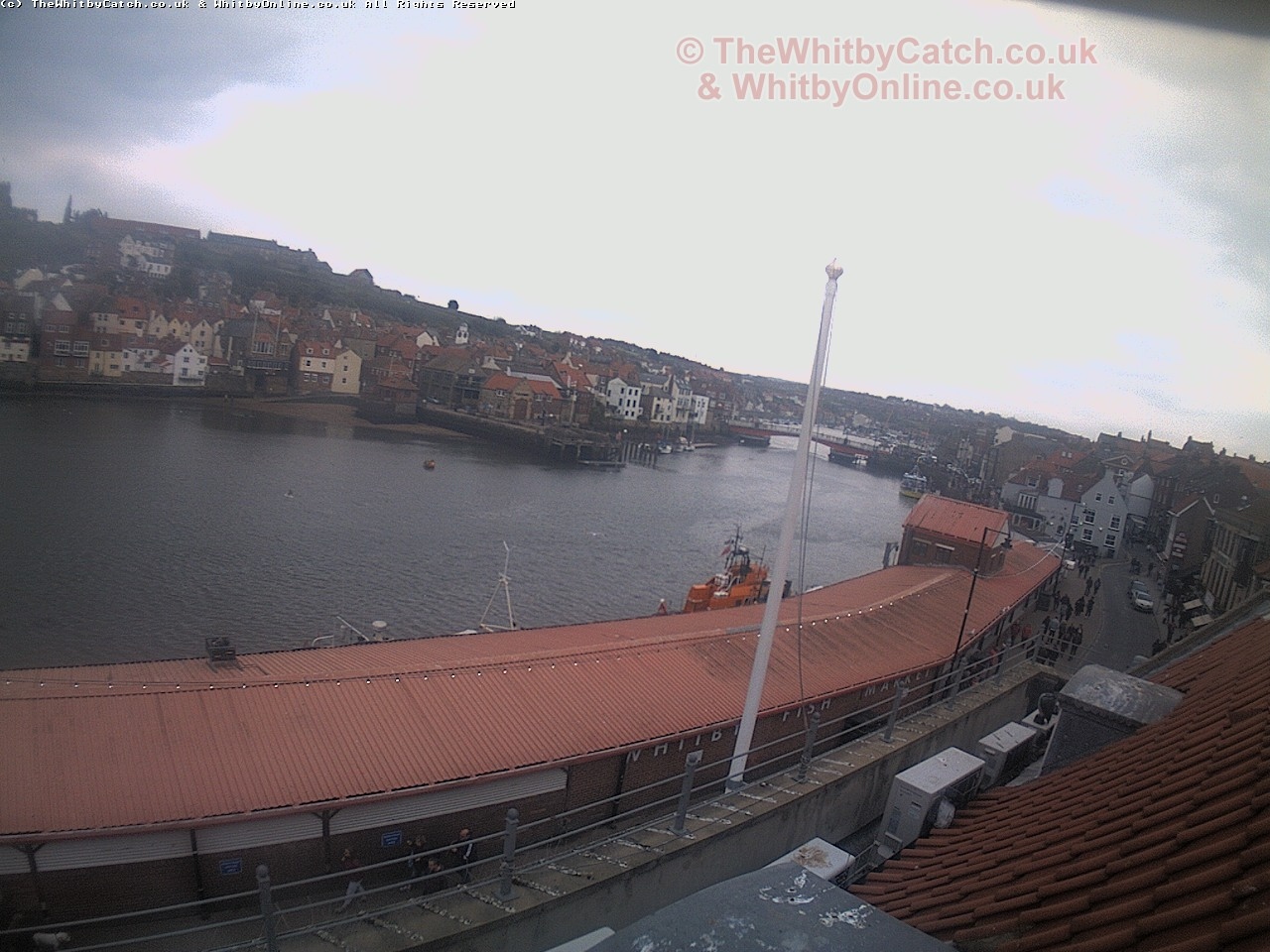 Whitby Sat 29th April 2017 16:08.