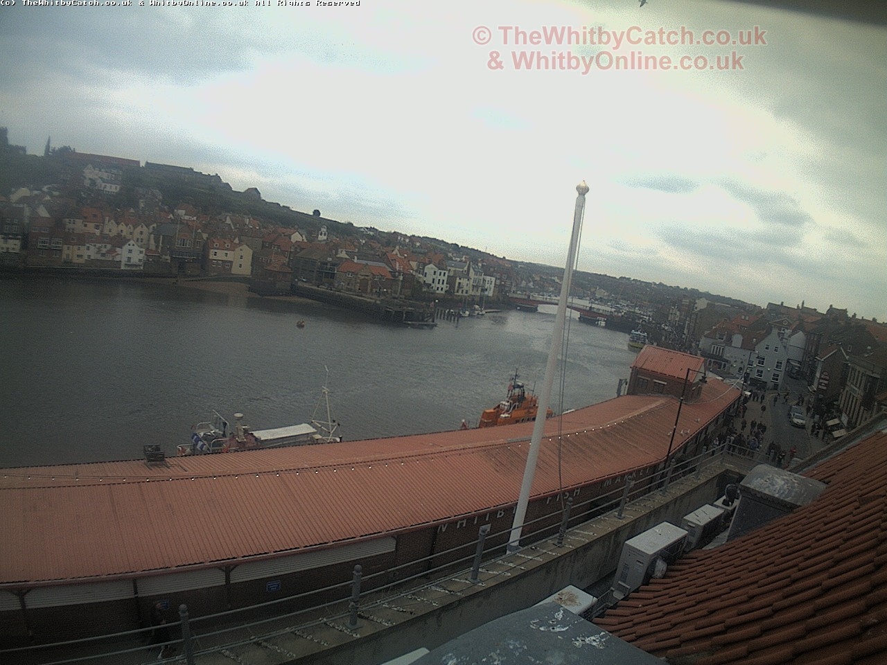 Whitby Sat 29th April 2017 16:11.