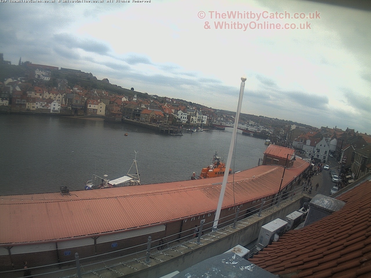 Whitby Sat 29th April 2017 16:31.