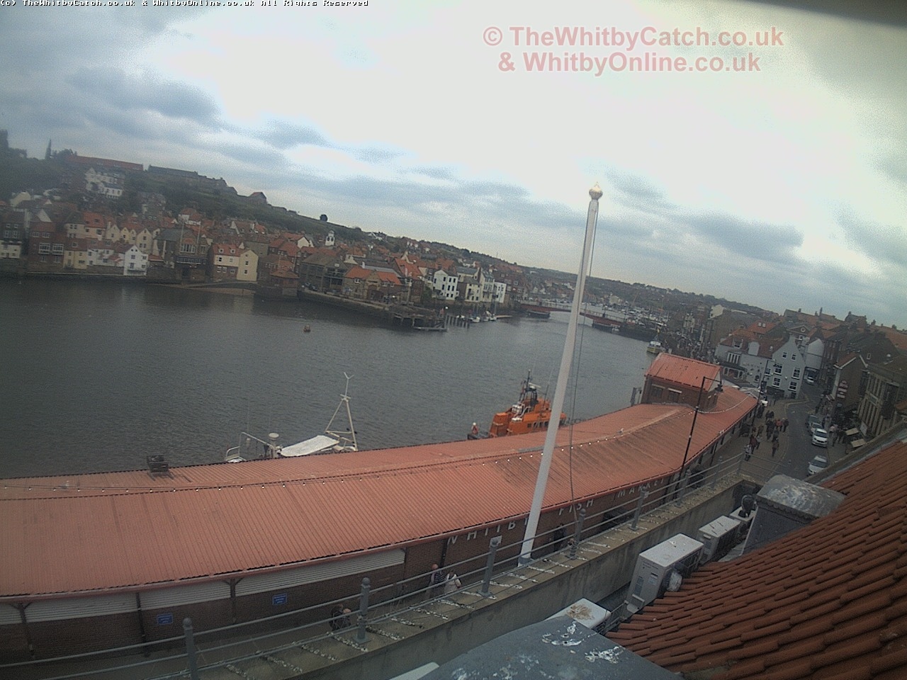 Whitby Sat 29th April 2017 16:32.