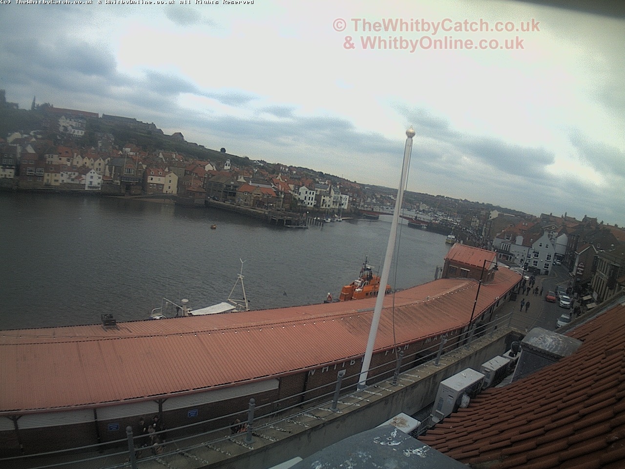 Whitby Sat 29th April 2017 16:33.