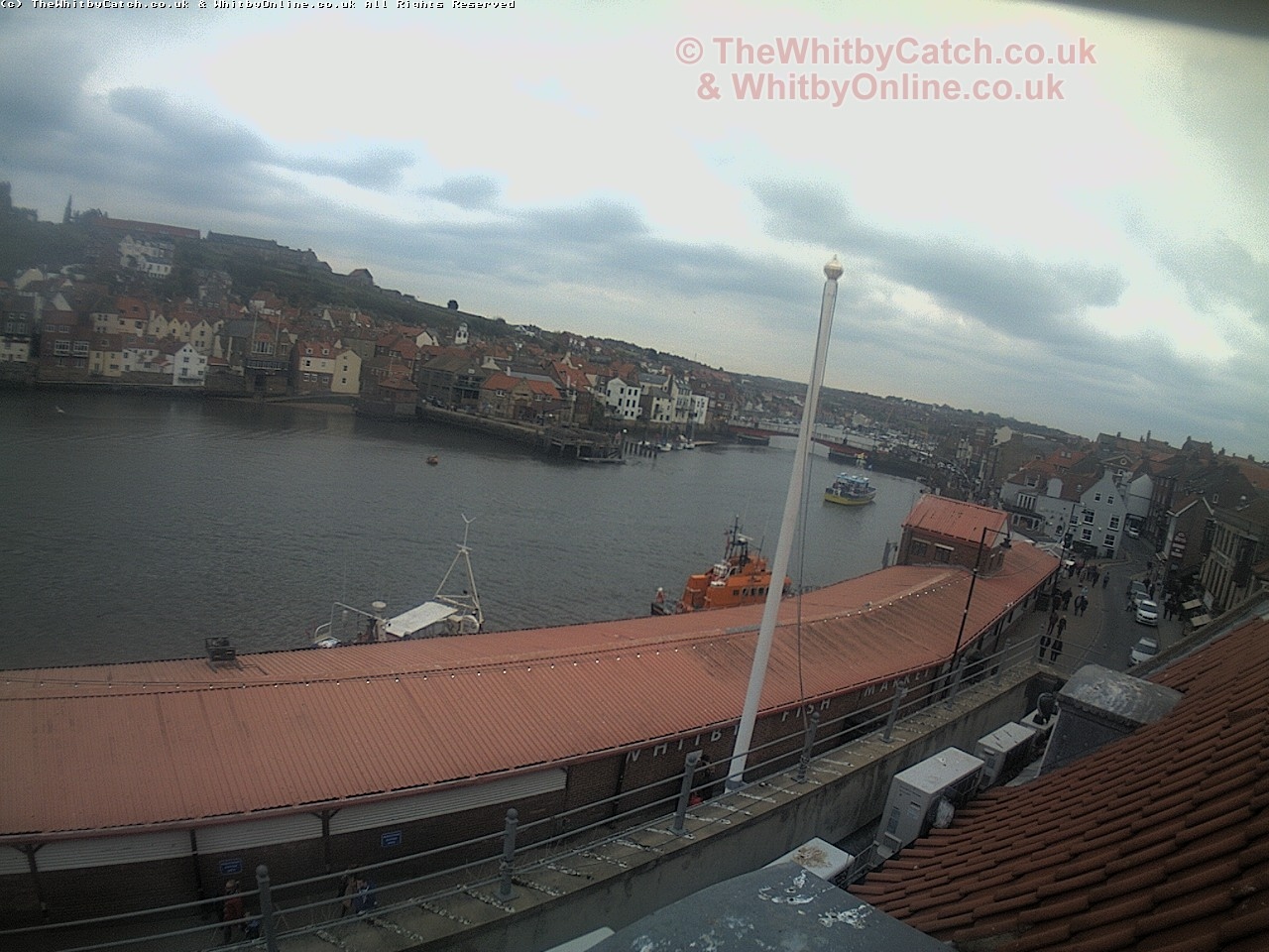 Whitby Sat 29th April 2017 16:35.