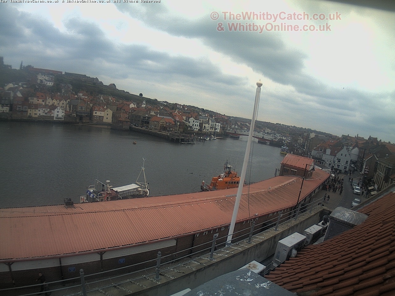 Whitby Sat 29th April 2017 16:40.