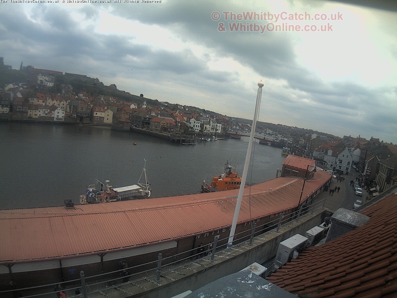 Whitby Sat 29th April 2017 16:41.