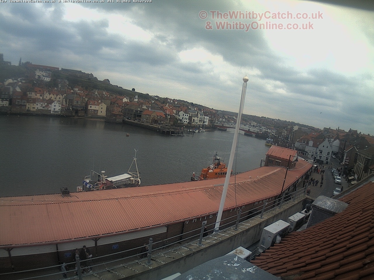 Whitby Sat 29th April 2017 16:42.