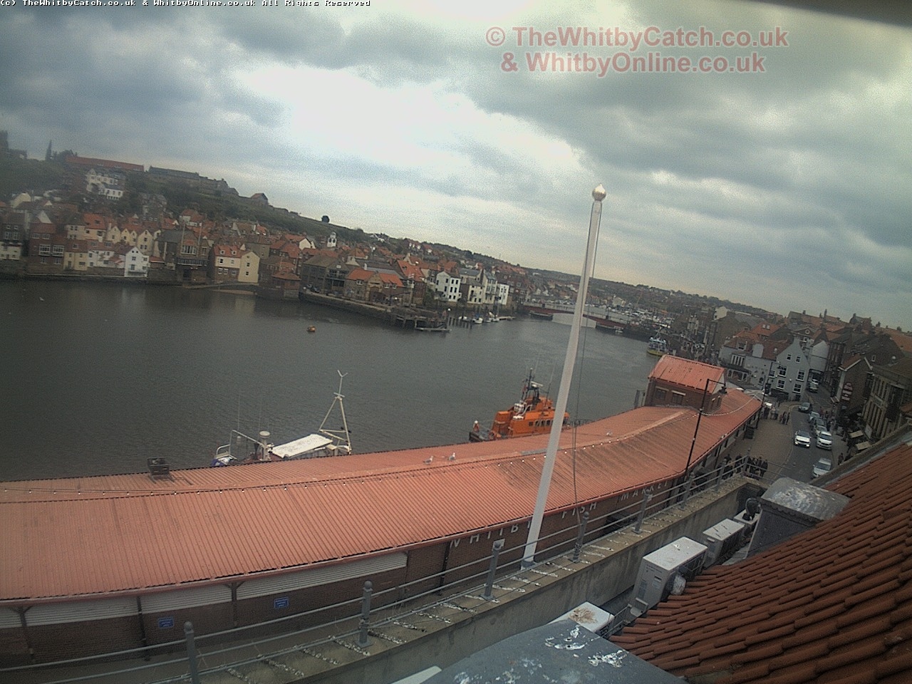 Whitby Sat 29th April 2017 16:47.