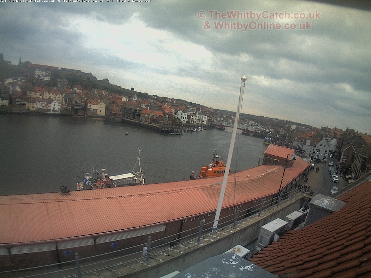 Whitby Sat 29th April 2017 16:49.