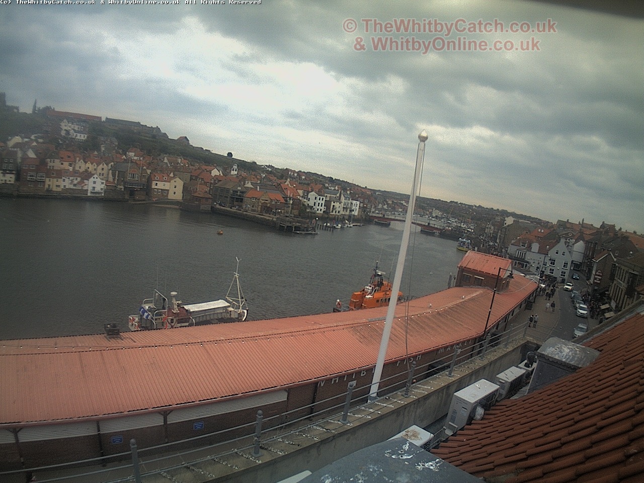 Whitby Sat 29th April 2017 16:50.