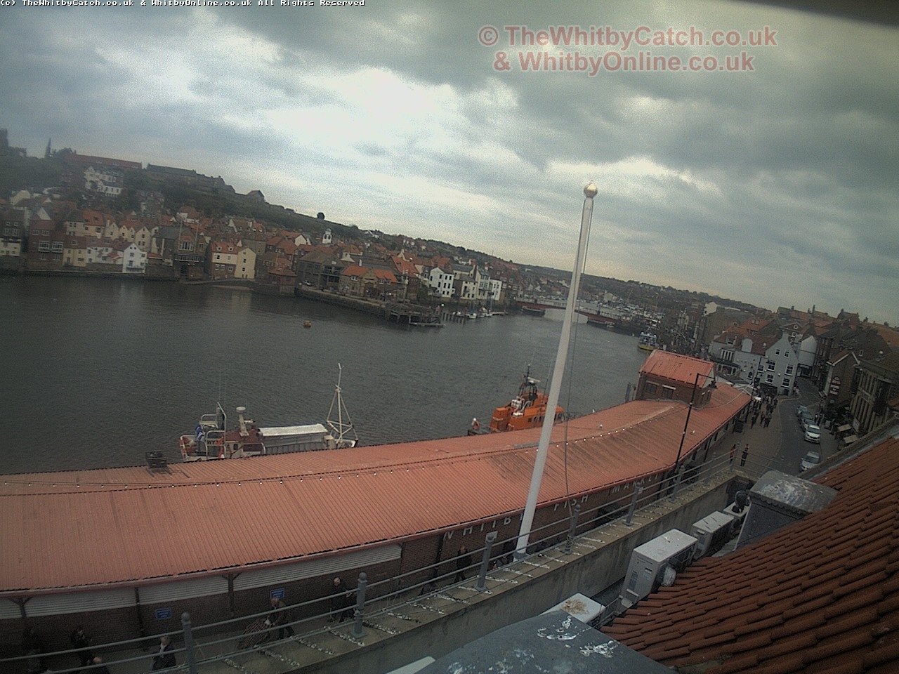 Whitby Sat 29th April 2017 16:51.