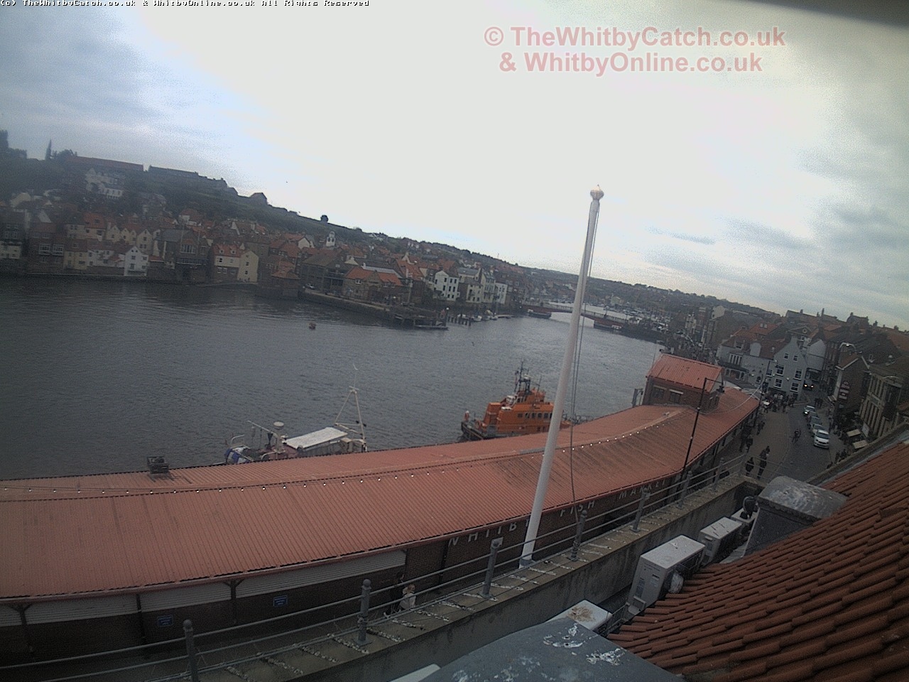 Whitby Sat 29th April 2017 17:12.