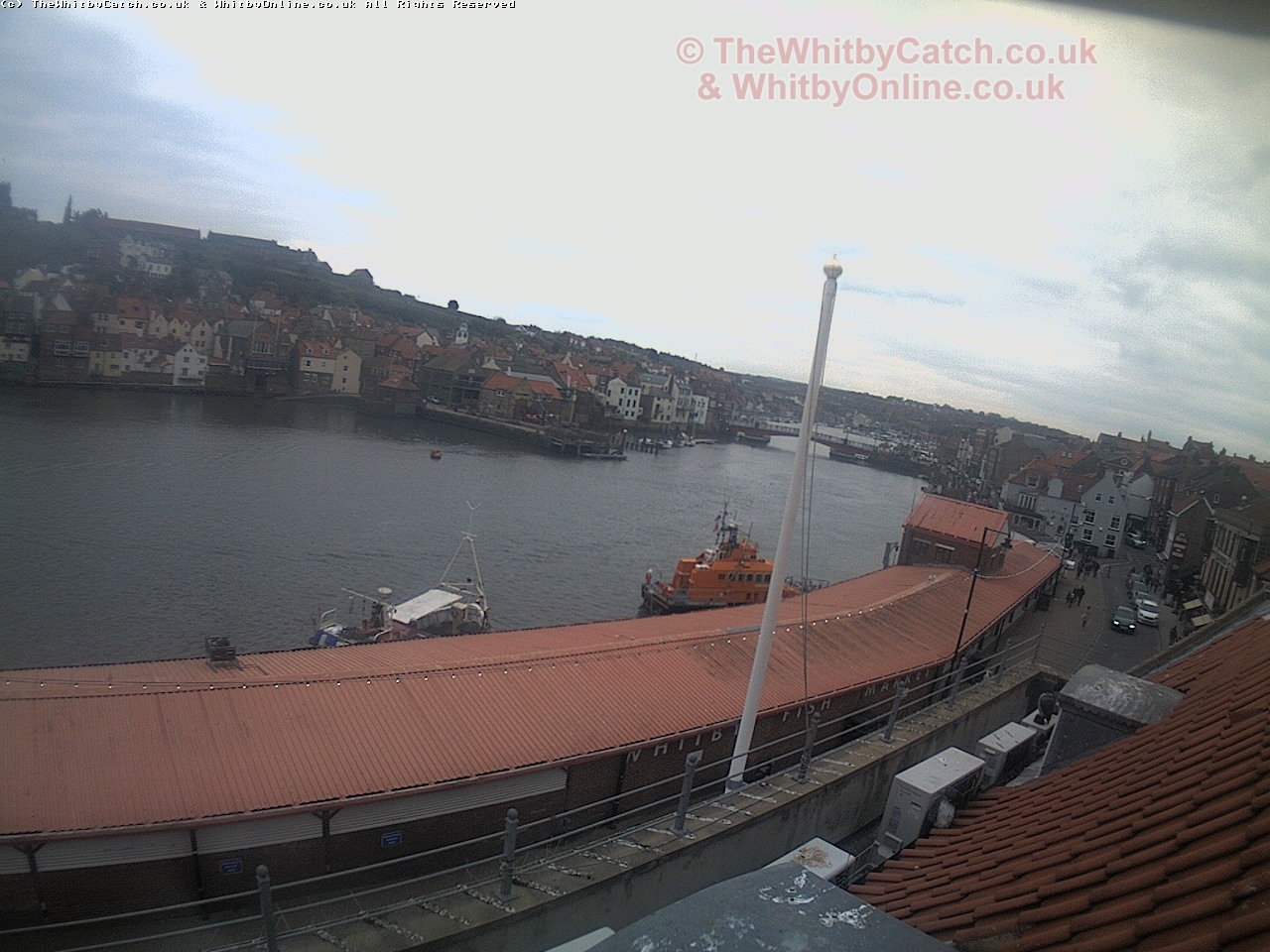 Whitby Sat 29th April 2017 17:16.