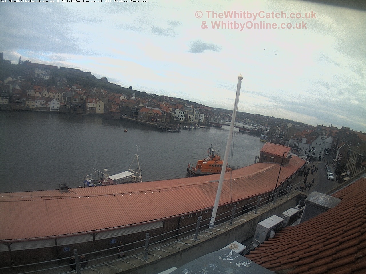 Whitby Sat 29th April 2017 17:25.