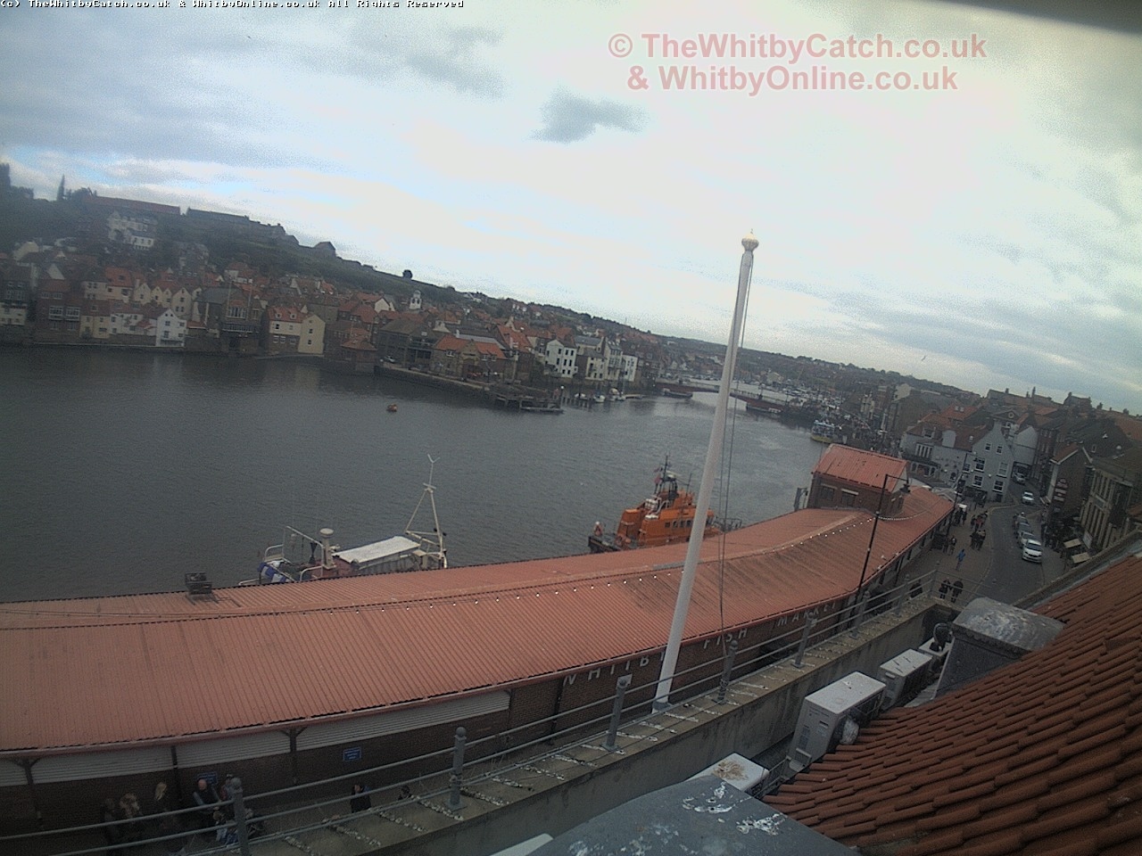 Whitby Sat 29th April 2017 17:26.