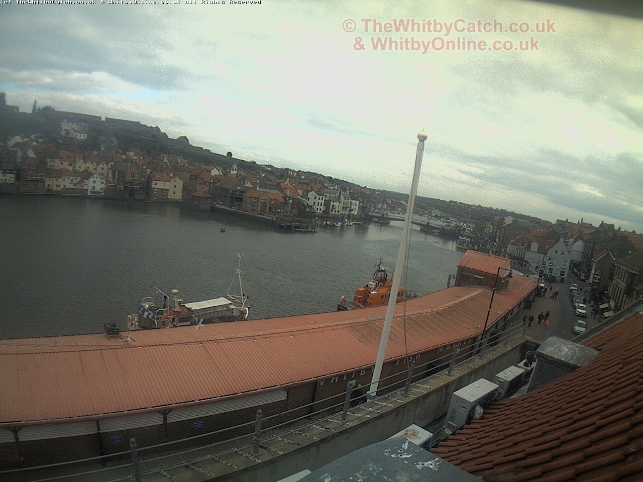 Whitby Sat 29th April 2017 17:31.