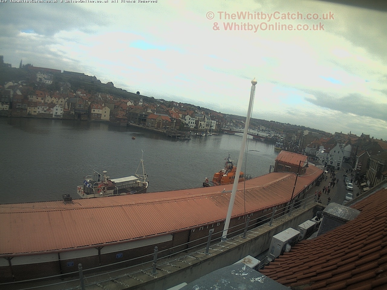 Whitby Sat 29th April 2017 17:41.