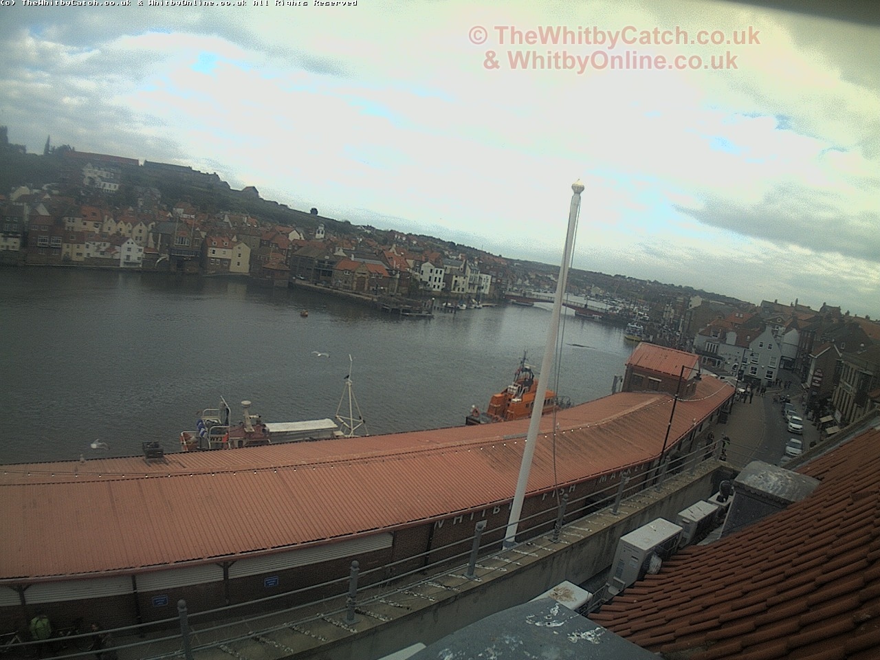 Whitby Sat 29th April 2017 17:43.