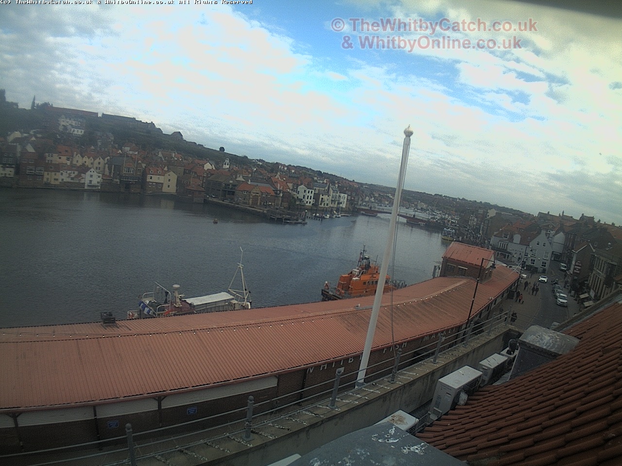 Whitby Sat 29th April 2017 17:52.