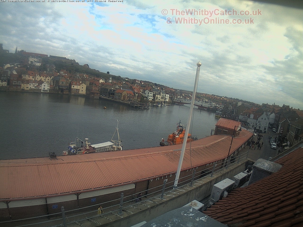 Whitby Sat 29th April 2017 17:57.