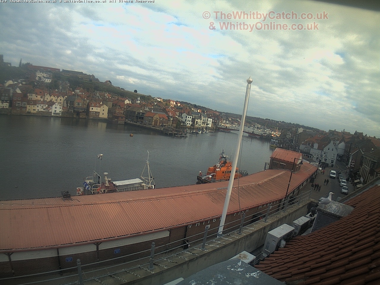 Whitby Sat 29th April 2017 17:59.