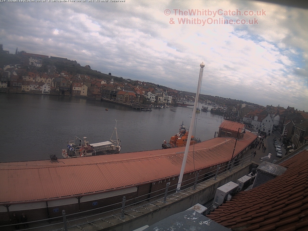 Whitby Sat 29th April 2017 18:04.