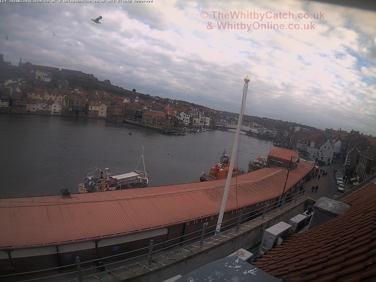 Whitby Sat 29th April 2017 18:07.