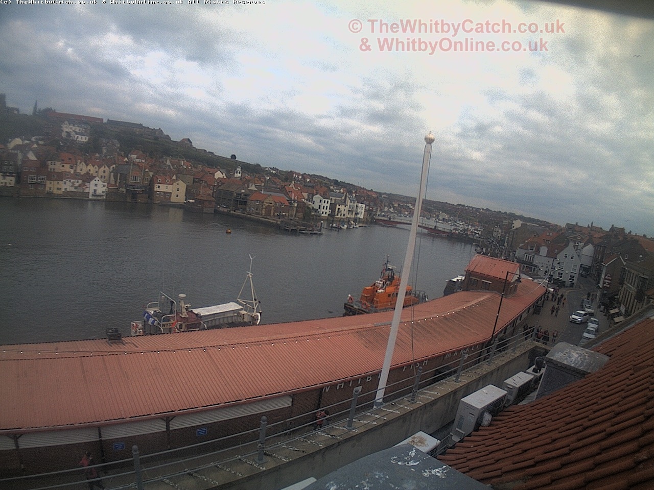 Whitby Sat 29th April 2017 18:25.