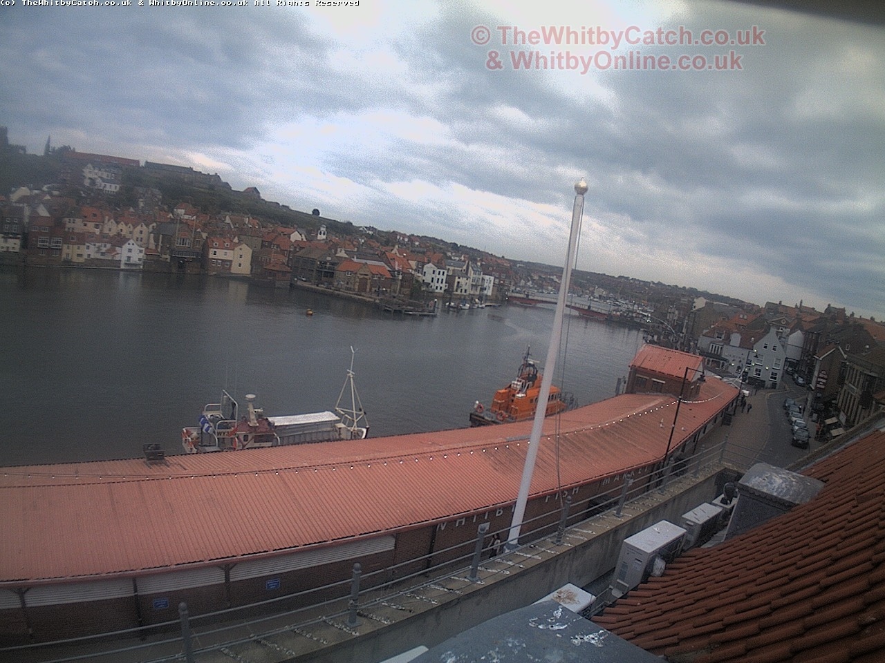 Whitby Sat 29th April 2017 18:50.